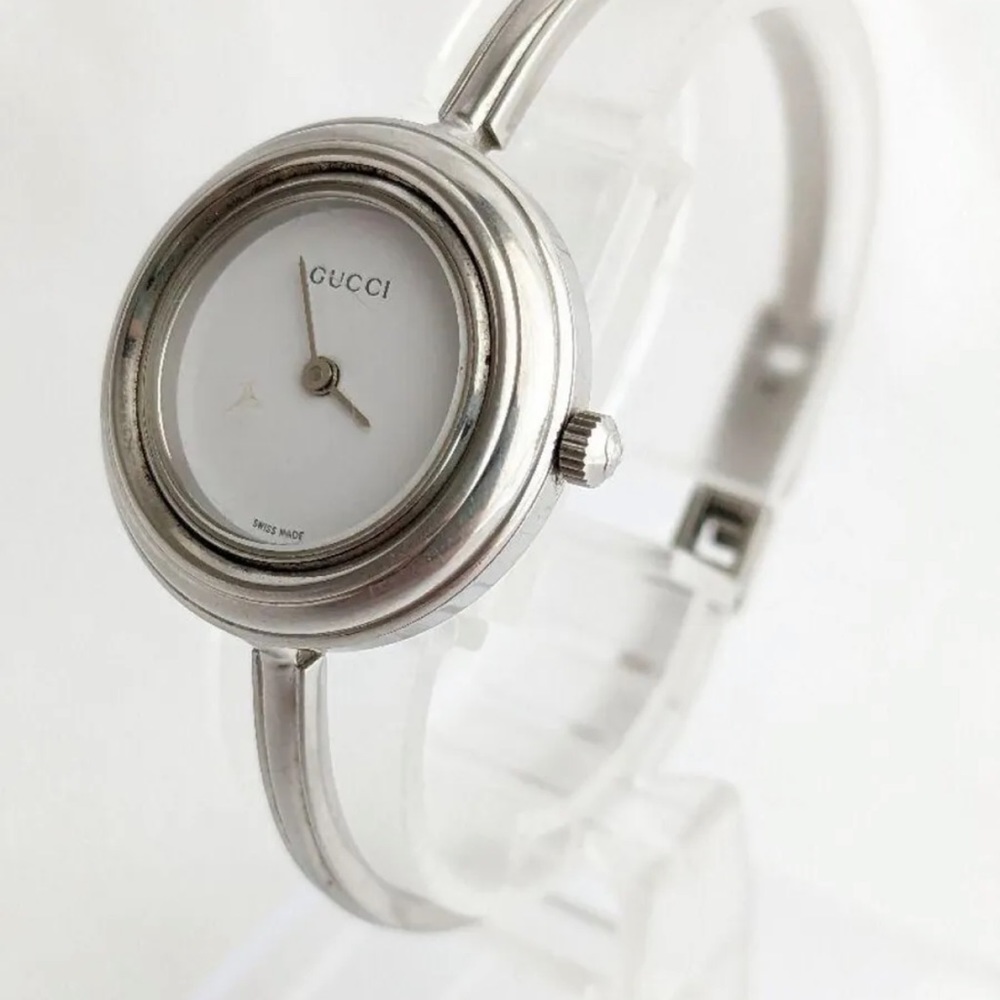 GUCCI Silver Italian Luxury Bracelet Watch with Bezels for changing - Picture 3 of 11
